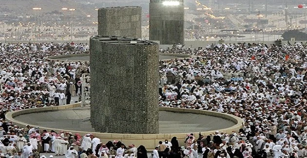 HAC’DA ŞEYTAN TAŞLAMA