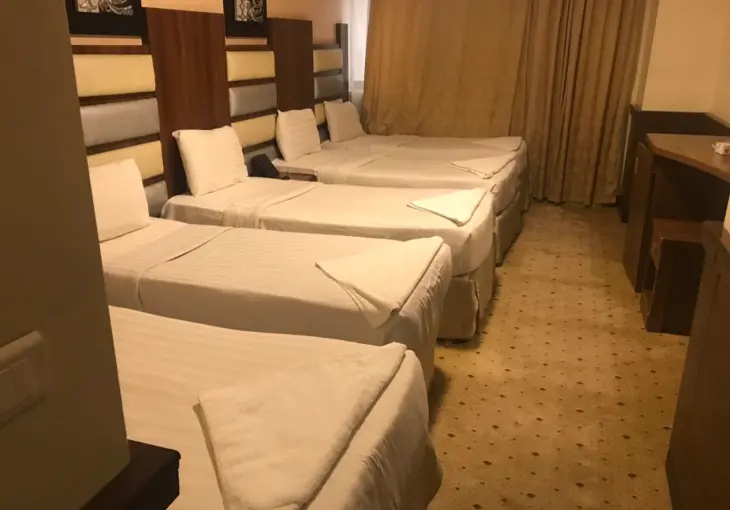 ROYAL MAKAREM HOTEL MADİNAH