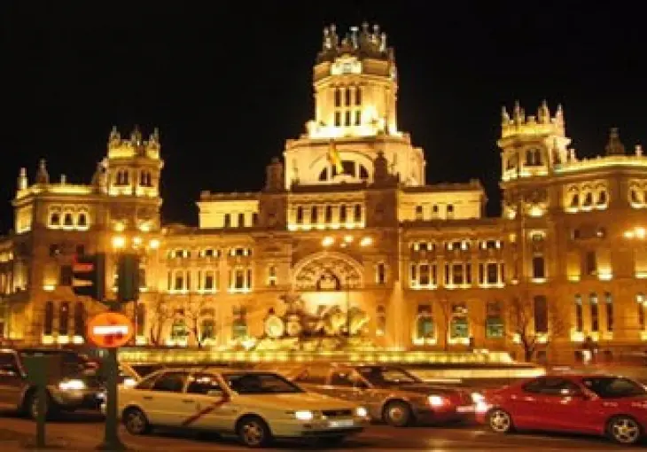STANDART 4 YILDIZLI OTEL İSPANYA